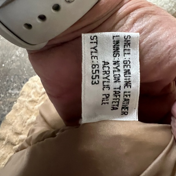 Wilson Leather Jacket with Cream Sherpa Collar - Picture 13 of 14